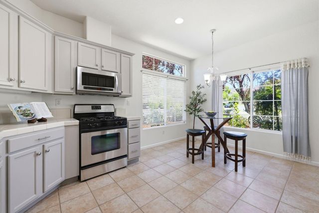 1129 Callander Way, Folsom, CA 95630
