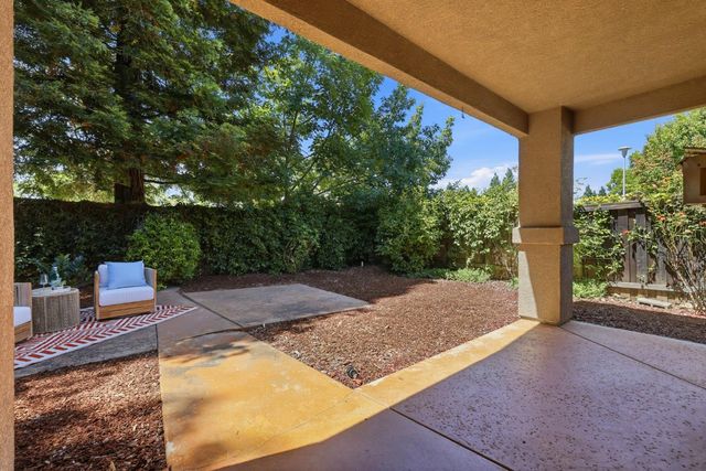 1129 Callander Way, Folsom, CA 95630