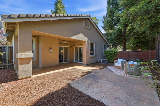 1129 Callander Way, Folsom, CA 95630
