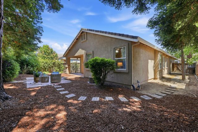 1129 Callander Way, Folsom, CA 95630