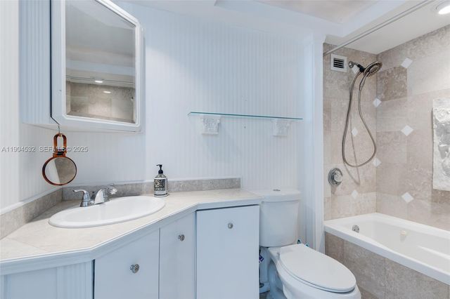 1410 S Ocean Drive 1702, Hollywood, FL 33019
