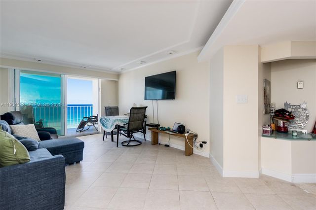 1410 S Ocean Drive 1702, Hollywood, FL 33019