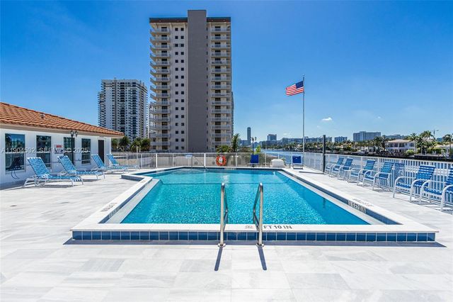 1410 S Ocean Drive 1702, Hollywood, FL 33019