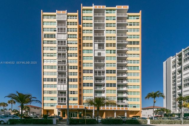 1410 S Ocean Drive 1702, Hollywood, FL 33019