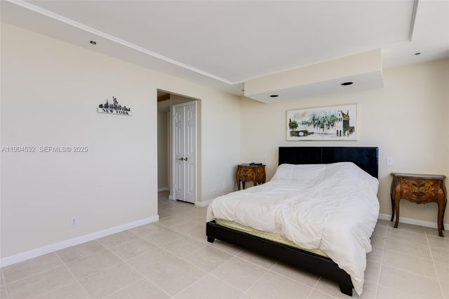 1410 S Ocean Drive 1702, Hollywood, FL 33019
