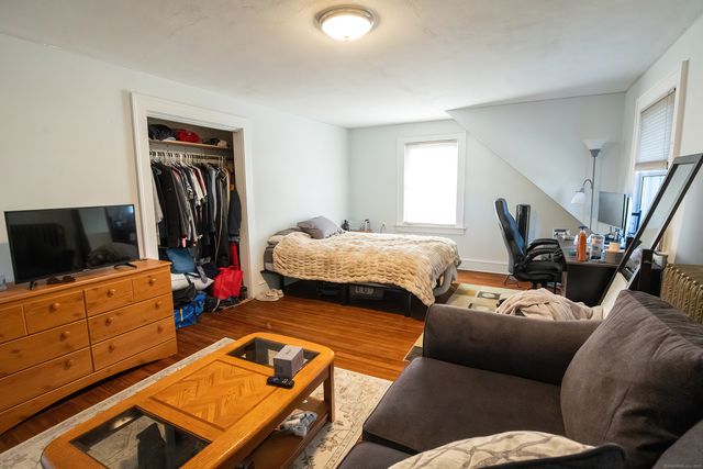 61 Woodmere Road, West Hartford, CT 06119