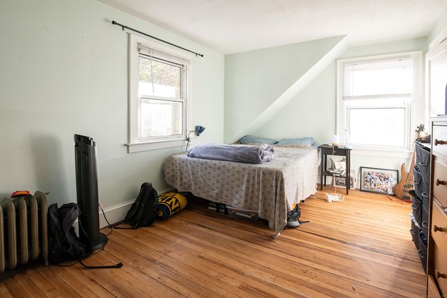 61 Woodmere Road, West Hartford, CT 06119