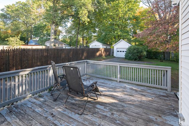 61 Woodmere Road, West Hartford, CT 06119