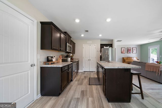 232 Cynthia Court, Dallas, GA 30157