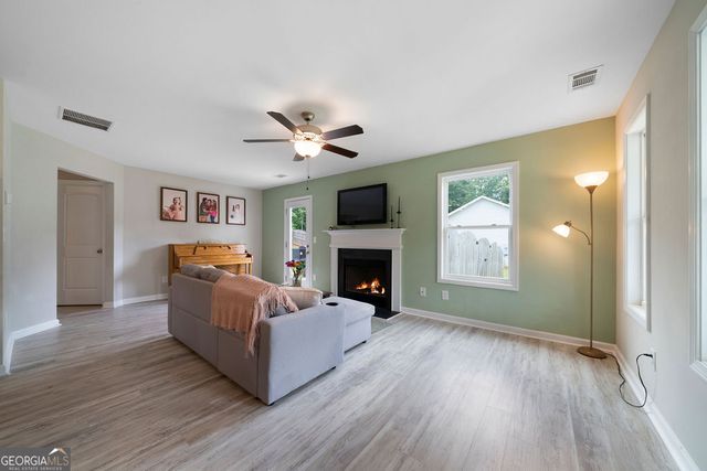 232 Cynthia Court, Dallas, GA 30157