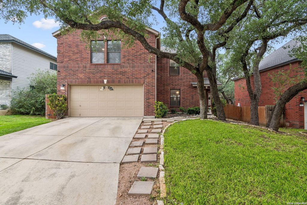 9326 MOONLIT GLADE RD, Helotes, TX 78023