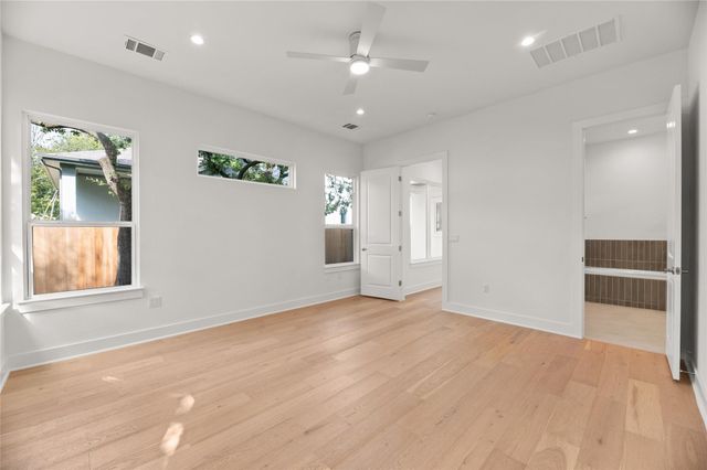 1619 Woodwind LN, Austin, TX 78758