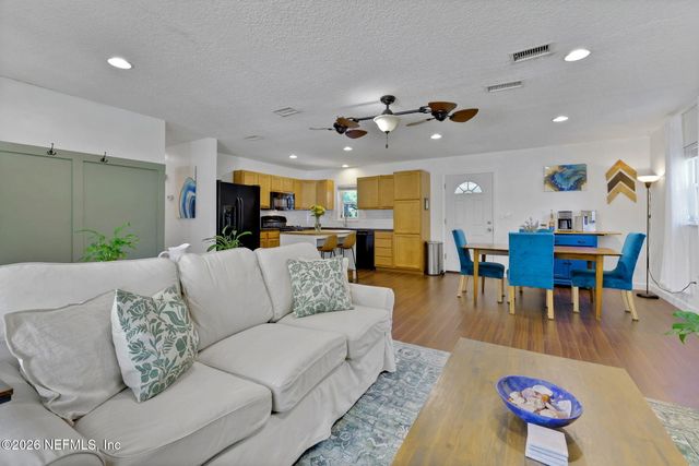 8538 OCALA Avenue, Jacksonville, FL 32220