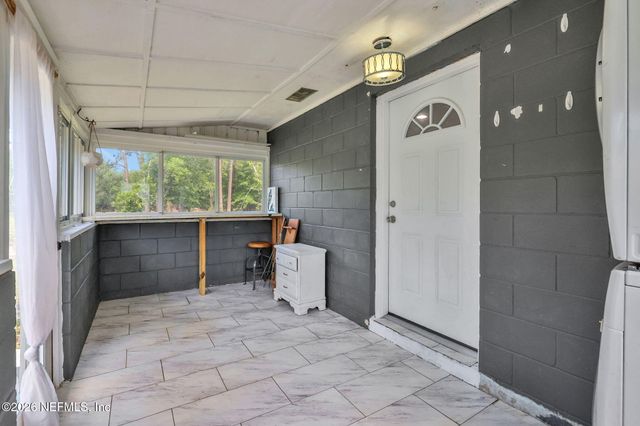 8538 OCALA Avenue, Jacksonville, FL 32220