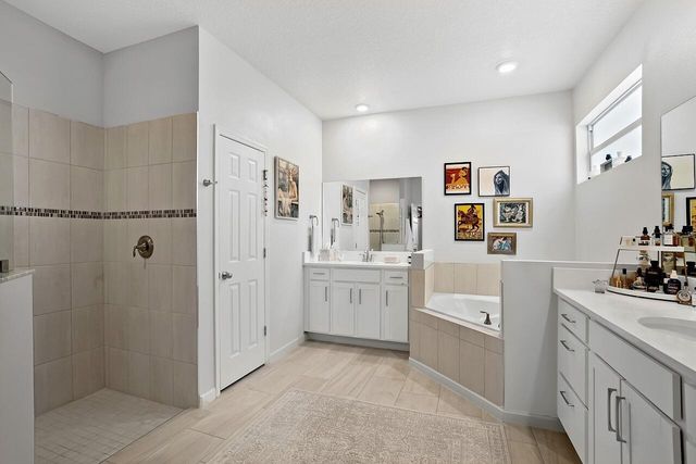 194 52nd Square, Vero Beach, FL 32968