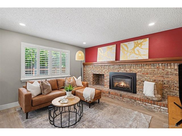 5206 E Costilla Dr, Centennial, CO 80122