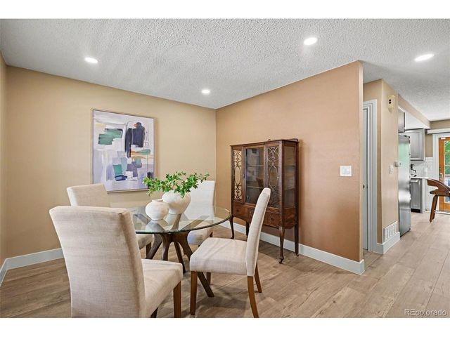 5206 E Costilla Dr, Centennial, CO 80122