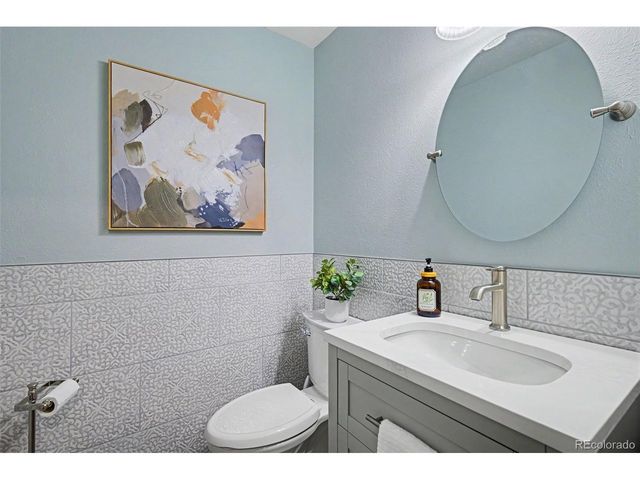 5206 E Costilla Dr, Centennial, CO 80122