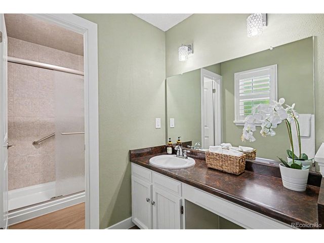 5206 E Costilla Dr, Centennial, CO 80122