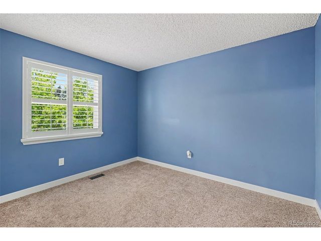5206 E Costilla Dr, Centennial, CO 80122