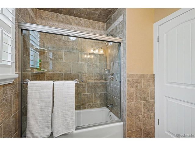 5206 E Costilla Dr, Centennial, CO 80122