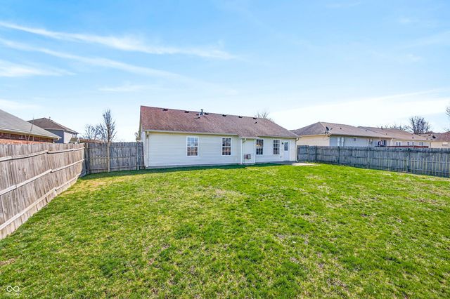 34 Clear Spring Lane, Trafalgar, IN 46181