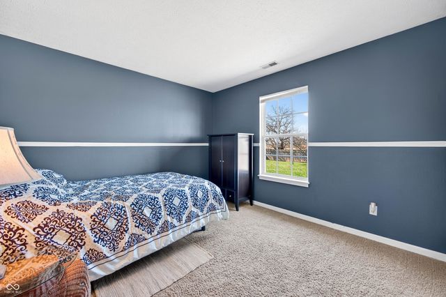 34 Clear Spring Lane, Trafalgar, IN 46181