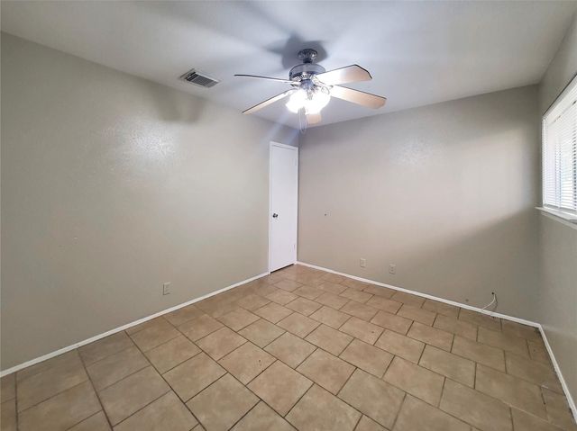 1814 Nicole CIR B, Round Rock, TX 78664