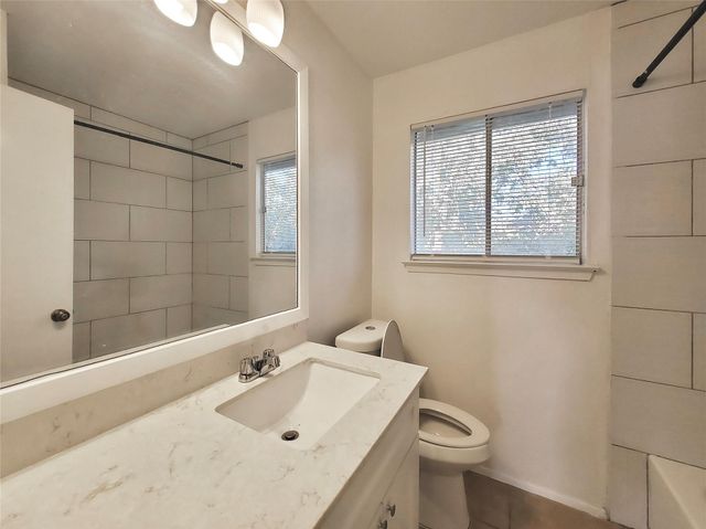 1814 Nicole CIR B, Round Rock, TX 78664