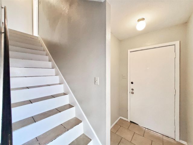 1814 Nicole CIR B, Round Rock, TX 78664