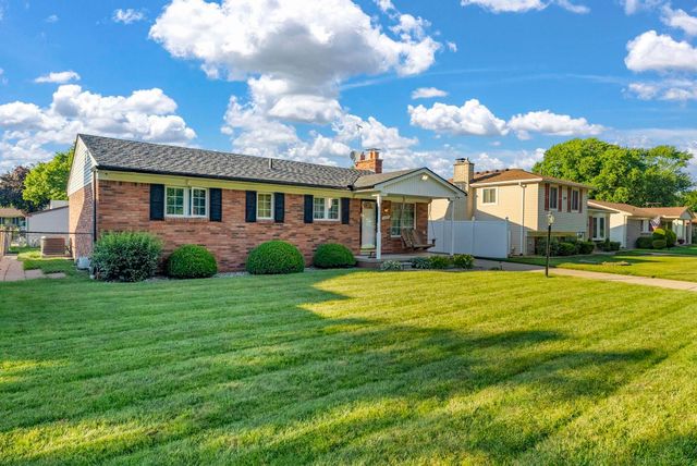 14551 Debbie Drive, Sterling Heights, MI 48313