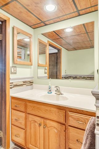 14551 Debbie Drive, Sterling Heights, MI 48313