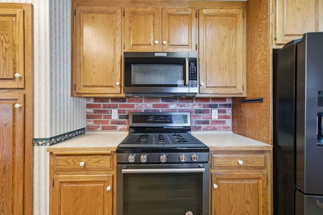 14435 Del Oro Court, Red Bluff, CA 96080