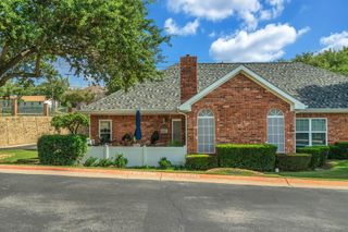 2317 Jennifer Lane, Bedford, TX 76021