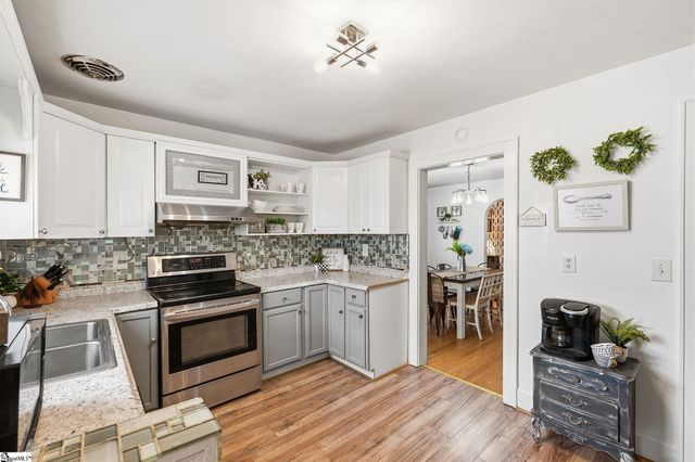 120 Florence Street, Pickens, SC 29671