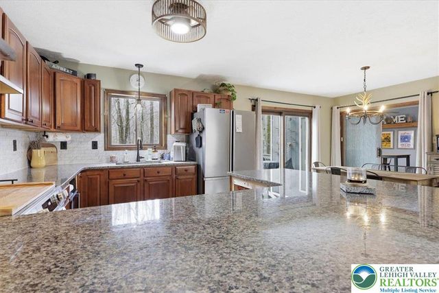 174 Marthas Lane, Tobyhanna Twp, PA 18347