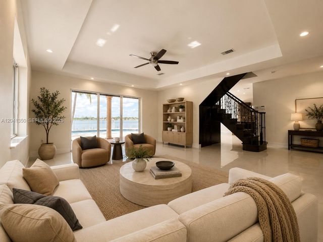 12716 SW 136 TE, Miami, FL 33186