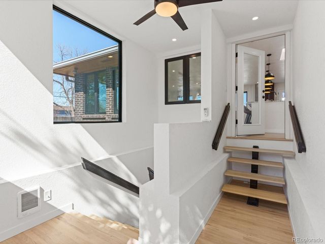 6901 S Uinta Street, Centennial, CO 80112