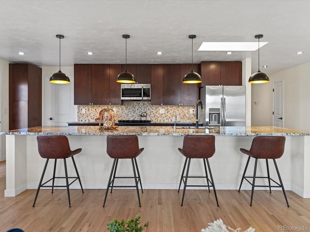 6901 S Uinta Street, Centennial, CO 80112