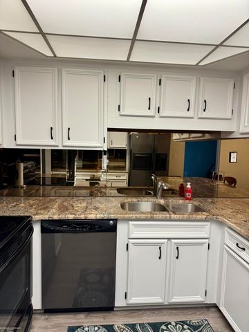 11904 E 14 Mile Road, Warren, MI 48093