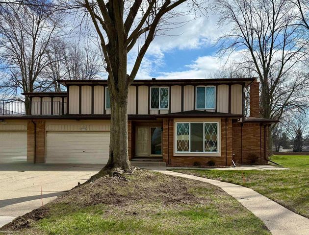 11904 E 14 Mile Road, Warren, MI 48093
