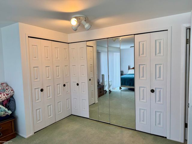 11904 E 14 Mile Road, Warren, MI 48093
