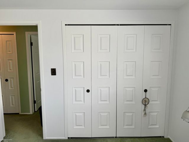 11904 E 14 Mile Road, Warren, MI 48093