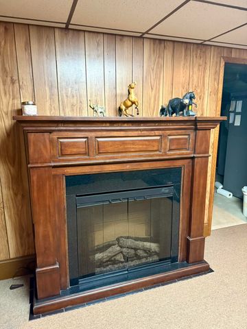 11904 E 14 Mile Road, Warren, MI 48093