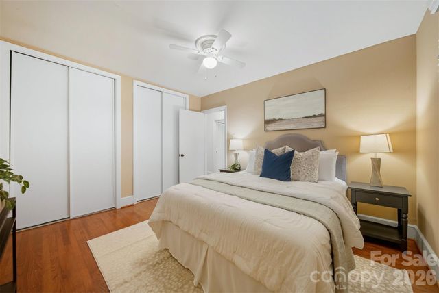 4583 Woodlark Lane, Charlotte, NC 28211