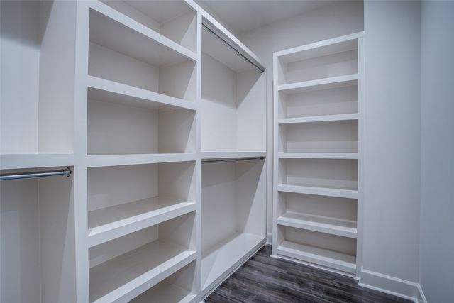 1813 Park Avenue 205, Dallas, TX 75215