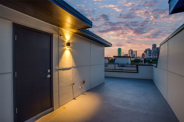 1813 Park Avenue 205, Dallas, TX 75215