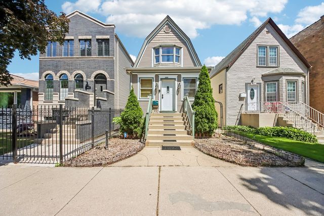 3819 N Kilpatrick Avenue, Chicago, IL 60641