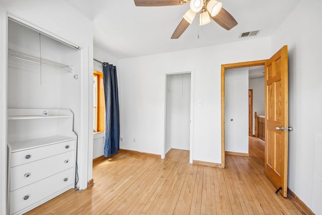 3819 N Kilpatrick Avenue, Chicago, IL 60641