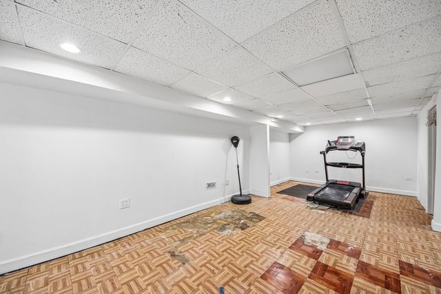 3819 N Kilpatrick Avenue, Chicago, IL 60641